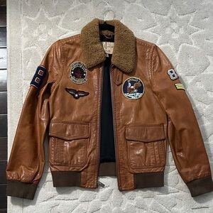 Vintage Wilson’s brown leather flight jacket patches size XS